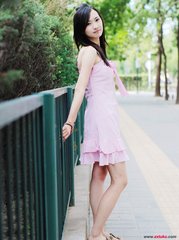 男人把坤坤放在女人的坤坤_: 触动人心的故事，是否能成为反思的引子？